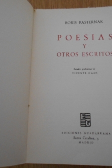 Poesias y otros escritos. Estudio preliminar de Vicente Gaos, Traducción de Vicente Gaos y Pavao Tijan.